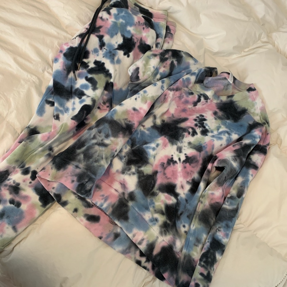 Nordstrom TYE Dye set